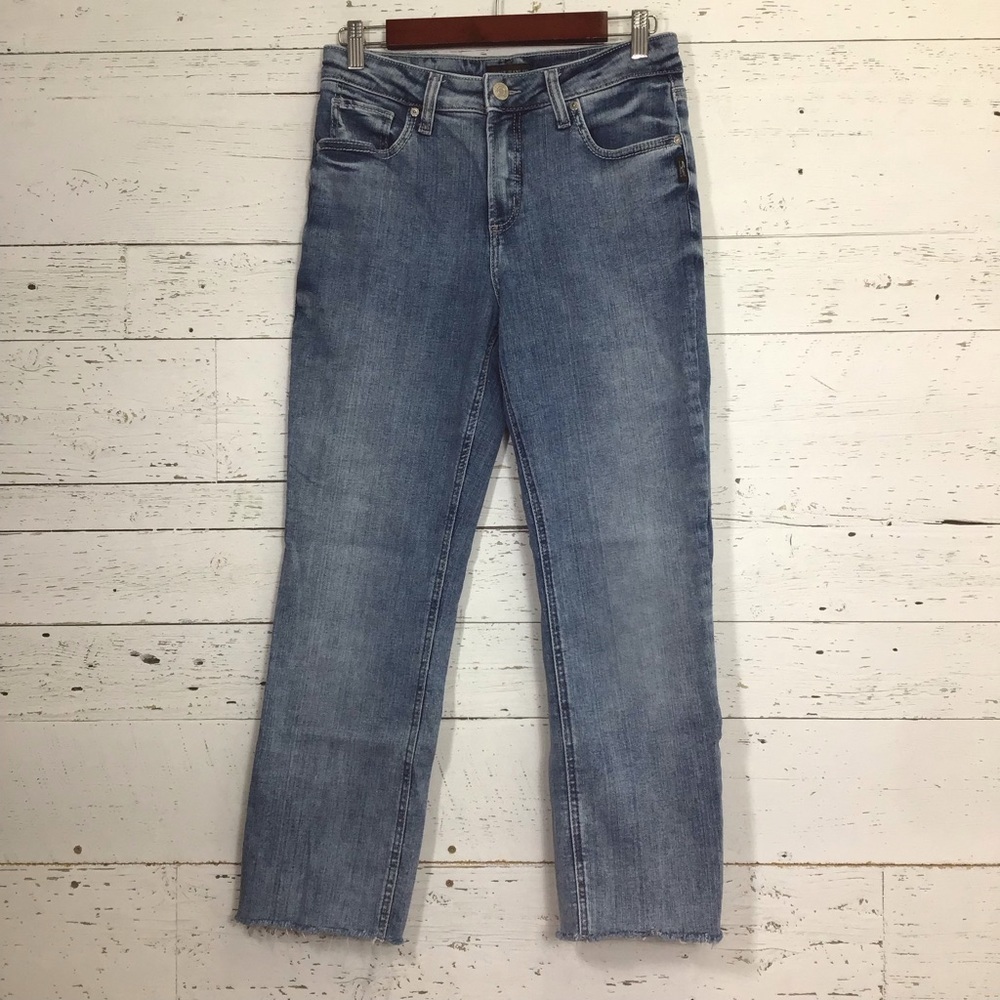 Silver Jeans Avery Straight Leg Raw Hems Cropped Ankle Size 29​​​​